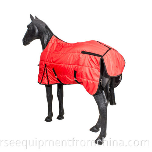 turnout horse rug